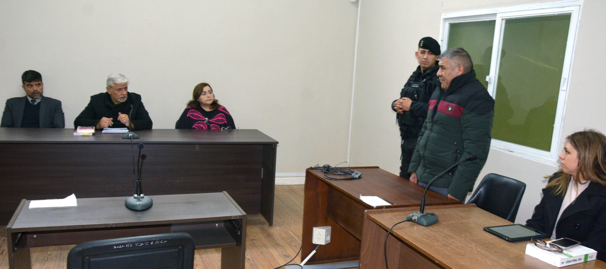 Foto: momento de la sentencia a Ángel Martínez. Foto: momento de la sentencia a Ángel Martínez.