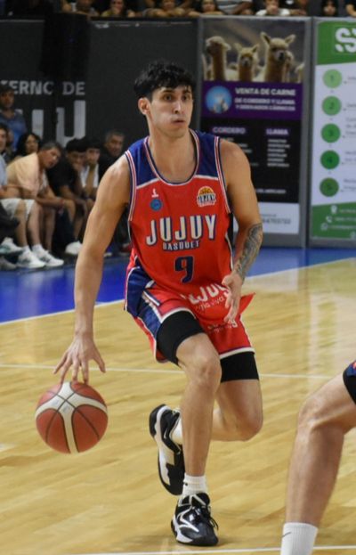 Jujuy Básquet ganó e igualó la serie ante Villa San Martín