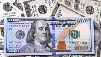 El dólar mayorista se mantuvo bajo presión, pero no superó los $1.500