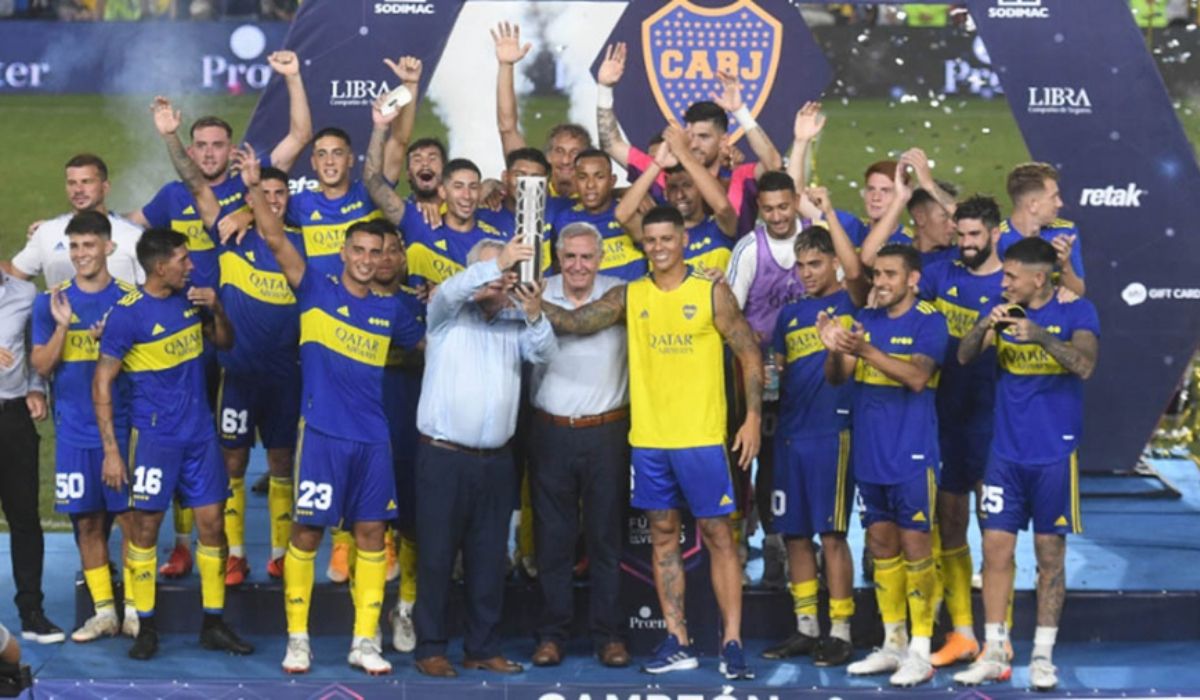 Boca venció a San Lorenzo y se quedó con el primer título del año
