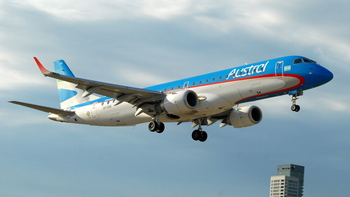 En octubre, los vuelos desde el extranjero tuvieron su primera mejora del año