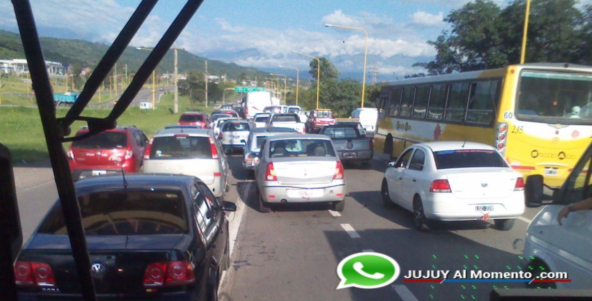 Tránsito demorado en el ingreso sur de Jujuy