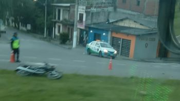 Motociclista derrapó y murió en la rotonda de Yala