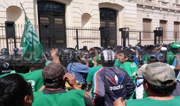 La movilización de ayer de ATE, dejó varios heridos