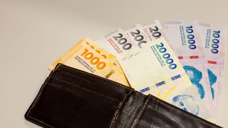 Subió el salario mínimo: es de $317.800 a partir de julio
