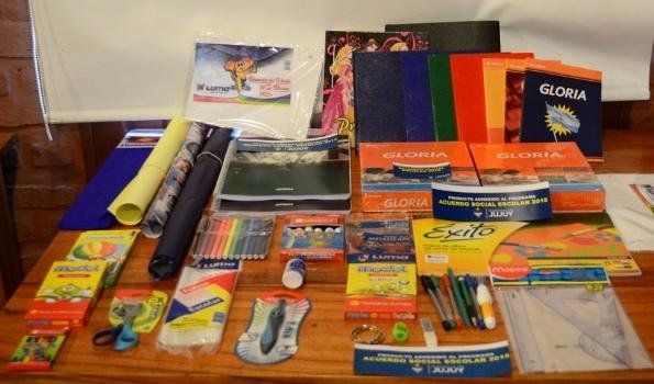 Se presentó la Canasta Escolar 2015