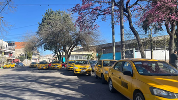 Taxistas acordaron con el municipio que no habrá aumento de tarifas
