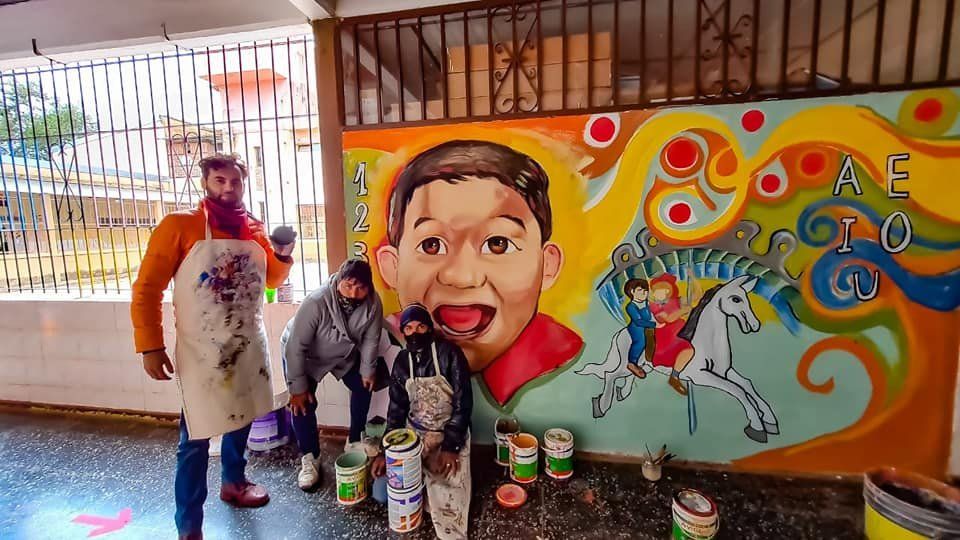 El ambicioso proyecto de un artista para colmar Perico de murales