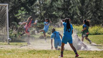 Gimnasia de Jujuy abrió las inscripciones para su Escuela de Fútbol Femenino