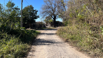 En barrio Los Perales, el Loteo Los Chalchaleros es otro sector abandonado