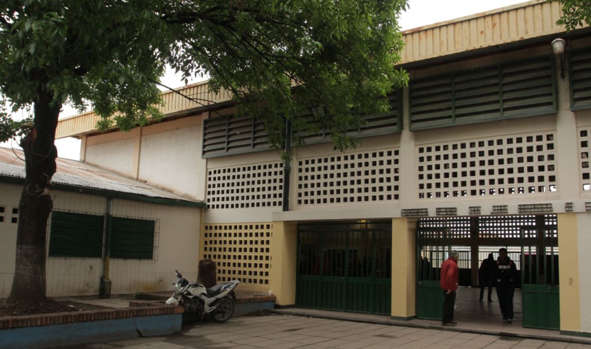 Abrieron las escuelas y comenzaron las elecciones legislativas Abrieron las escuelas y comenzaron las elecciones legislativas