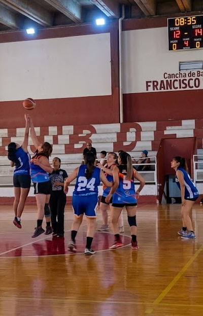 El Maxi Básquet se viste de fiesta con el 