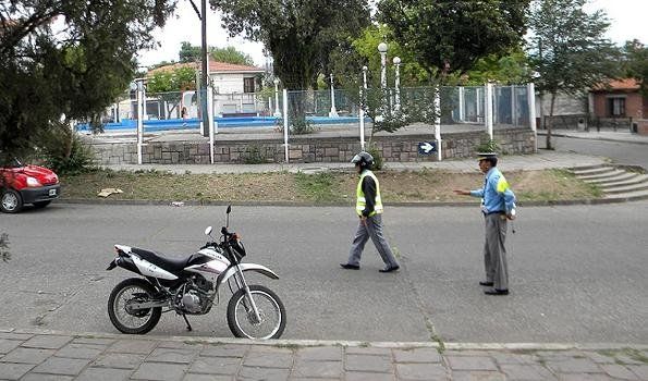 Se cambió el sentido de circulación de la calle Medina, en el Bº Almirante Brown