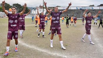 Luján hizo los deberes y aseguró su pase a la siguiente instancia