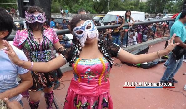 “Los Alegres de Uquía” desenterraron el Carnaval en Jujuy