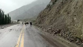 Rutas complicadas en Jujuy: múltiples cortes y tramos peligrosos tras las crecidas