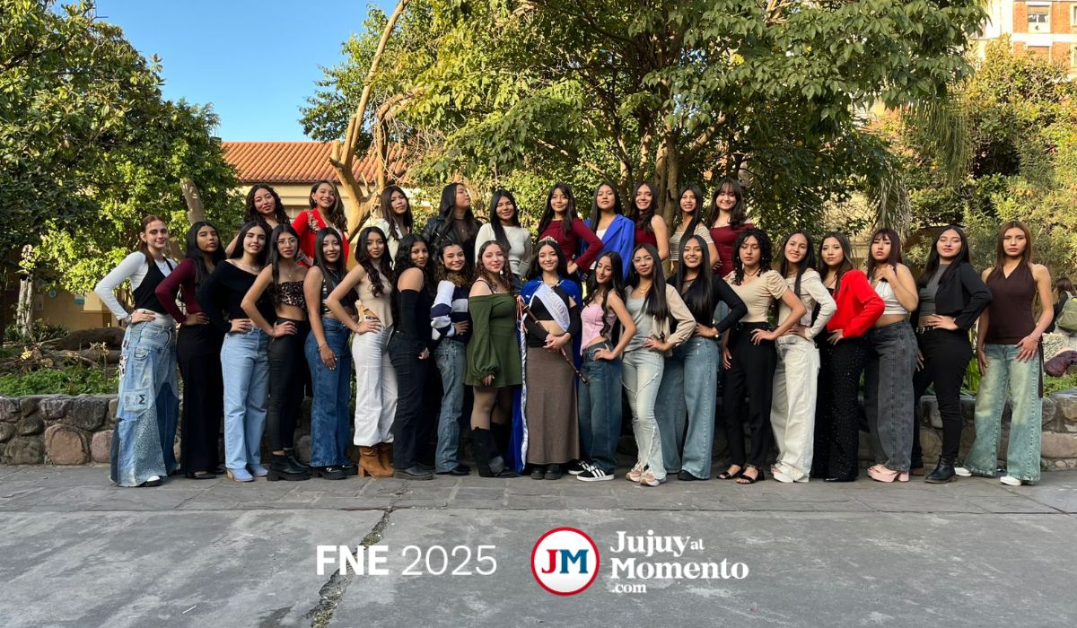 Con 58 candidatas, la Escuela Normal elige a su nueva soberana