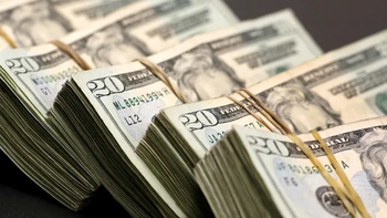 El dólar subió por segunda jornada consecutiva y marcó un nuevo máximo en el año