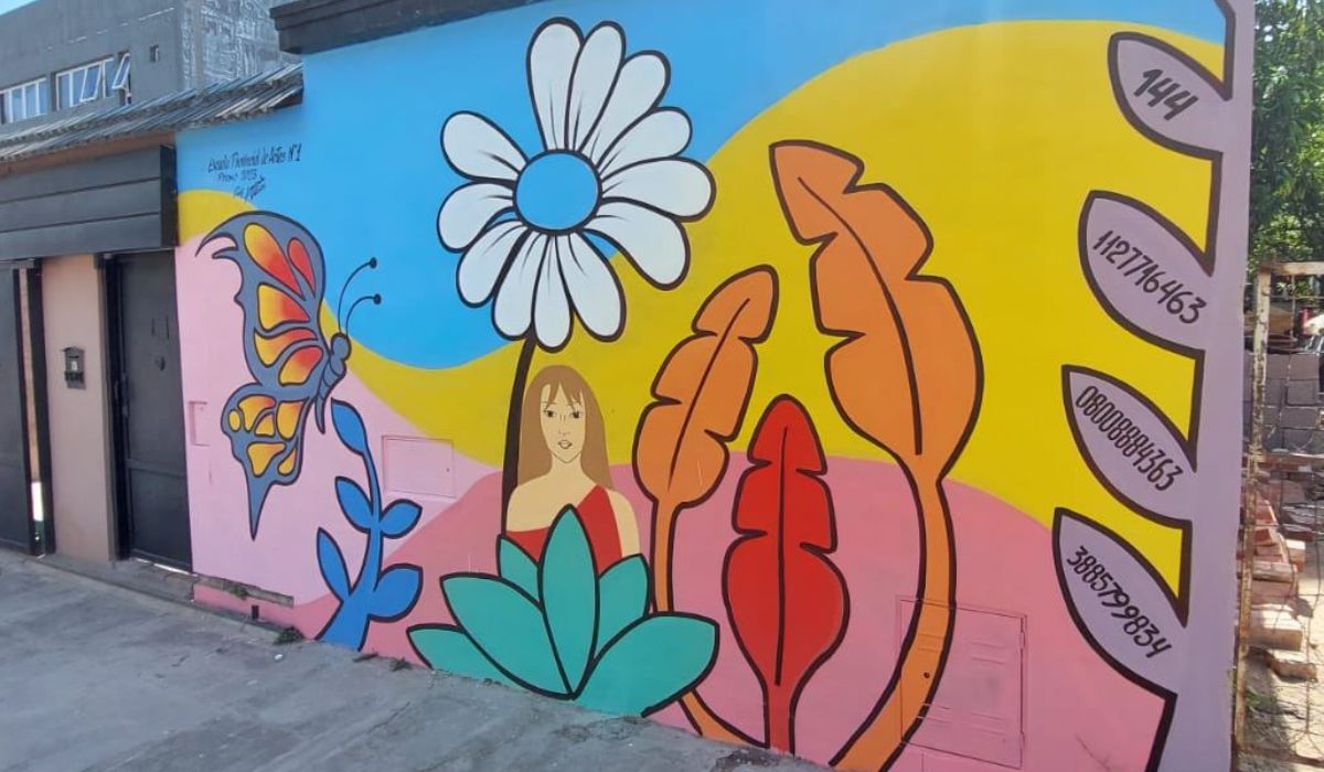 Pintaron un mural para concientizar sobre la violencia de género