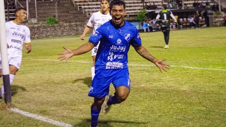 Talleres de Perico pegó primero: triunfo ante Zapla en la ida de la Copa Desafío