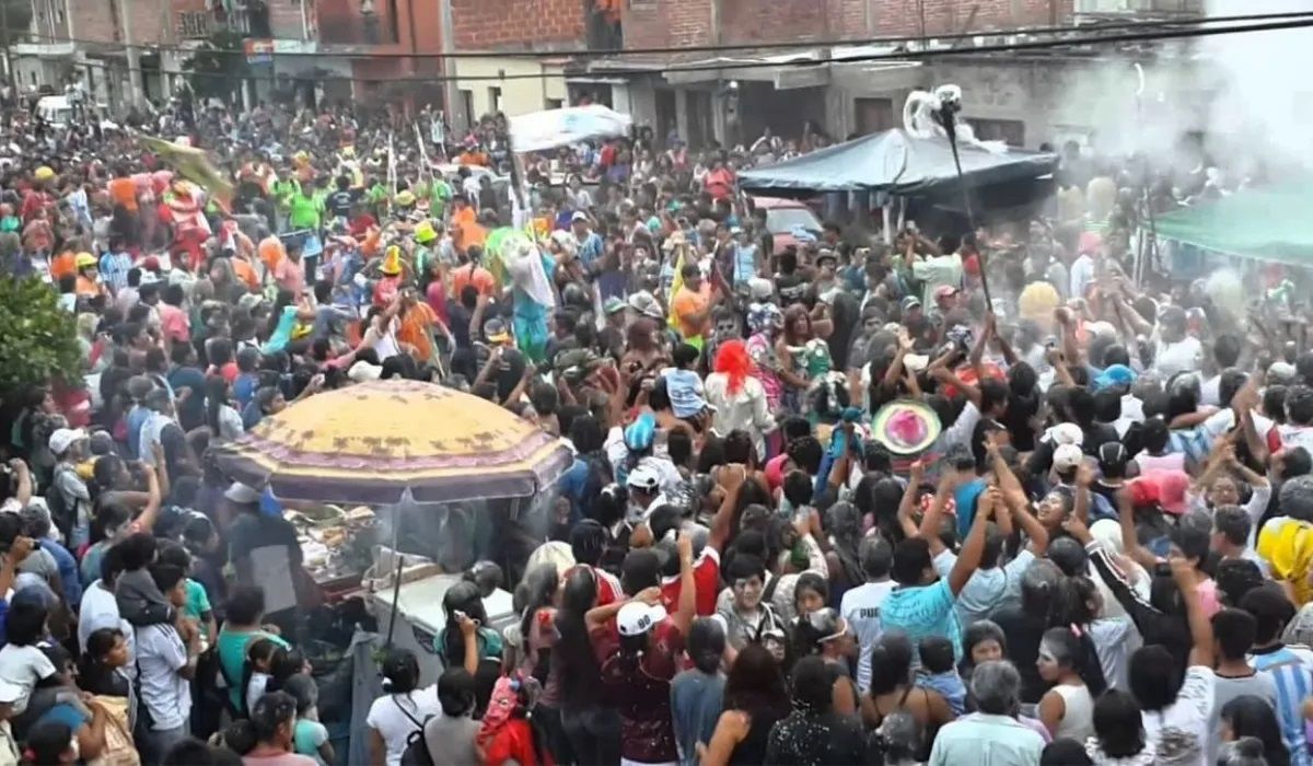 Gresca, apuñalados y heridos en el Carnaval de El Chingo