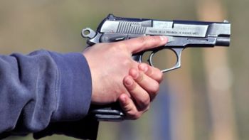 Efectivo policial golpeó con un arma de fuego reglamentaria a su ex pareja