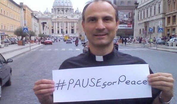 Piden un minuto de silencio por la paz, durante la final del Mundial de Fútbol