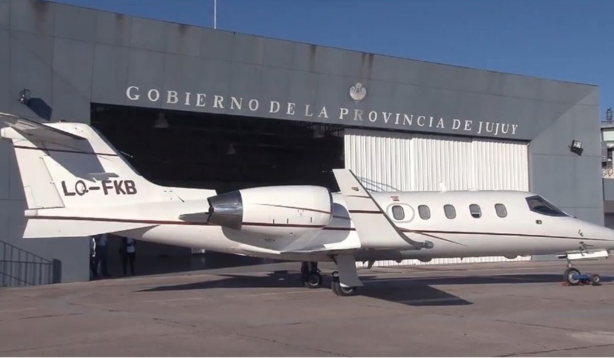 Grave denuncia: 33 viajes de Gerardo Morales en avión le costaron a Jujuy US$166.000