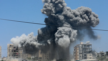 Israel bombardeó más de 130 objetivos en Gaza y dejó al menos 33 muertos