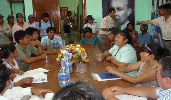 Analizan alternativas para productores damnificados de El Pongo