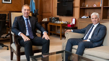 El Gobierno negocia con las provincias aliadas y busca mayorías en el Congreso