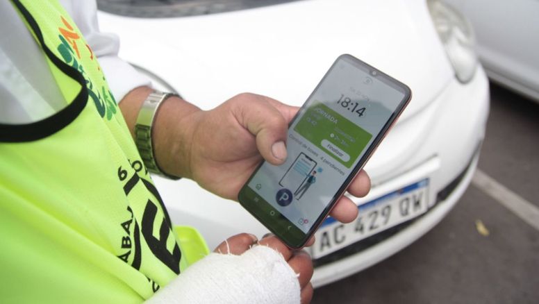Vía Parking incorpora la opción de cargar saldo mediante MODO