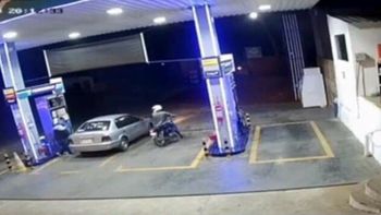 Motochorro armado asaltó una estación de servicio tras amenazar al playero