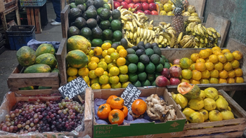 Muchas frutas y verduras aumentaron en el mercado jujeño
