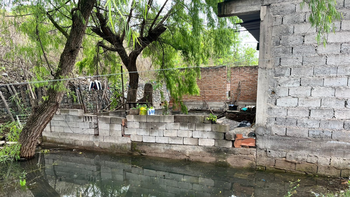 Vecinos de Los Huaicos viven con miedo de que se les inunden las casas