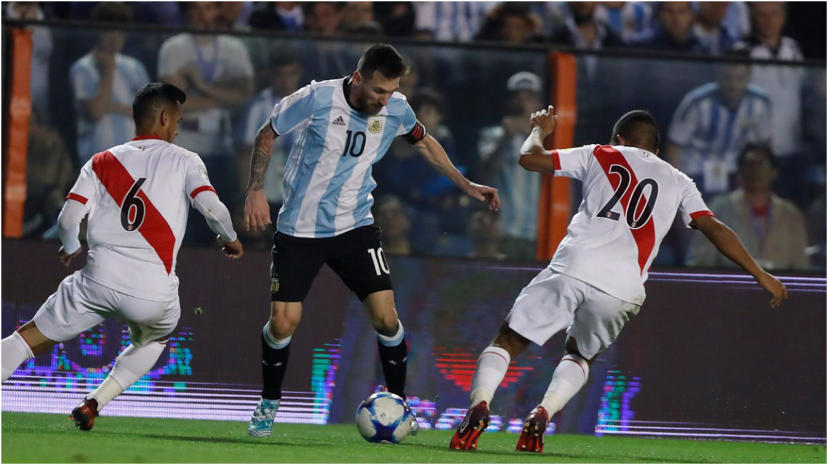 En un Perú convulsionado, la selección busca dar un paso más rumbo al Mundial