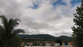 Lunes de paraguas en San Salvador de Jujuy: se esperan lluvias y tormentas durante toda la jornada