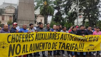 Taxistas vuelven a confrontar al municipio: apuntan a la entrega de licencias