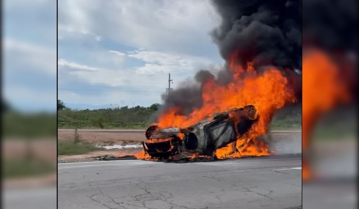 Foto: captura de video incendio de un automóvil en ruta 34.