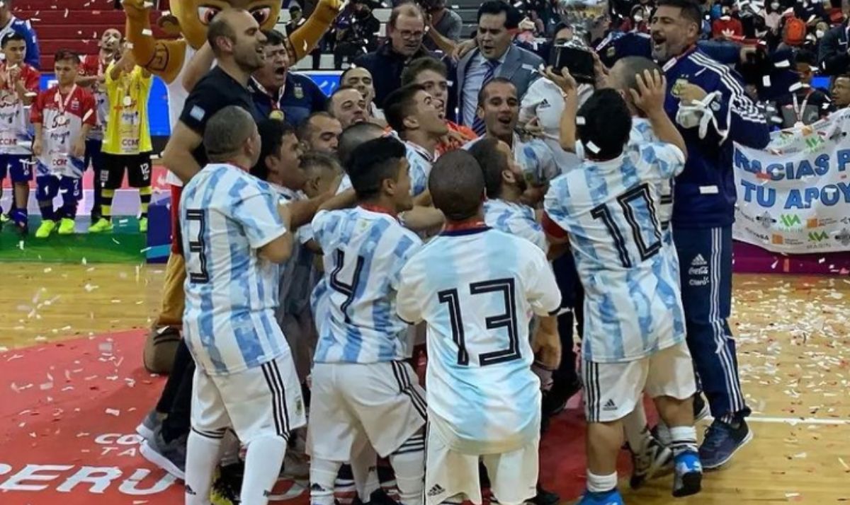 Tuvo revancha: La Selección Argentina de talla baja ganó la Copa América de fútbol