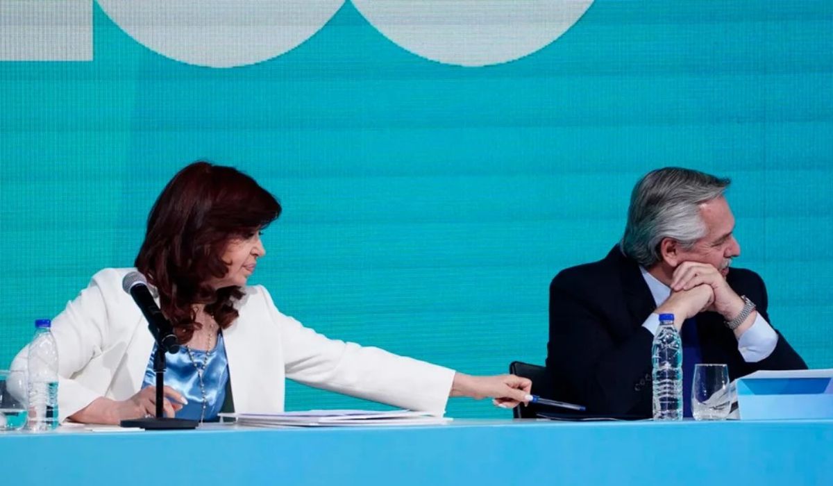 Cristina Kirchner cazó la lapicera de la política económica: claves y una alerta en la oposición